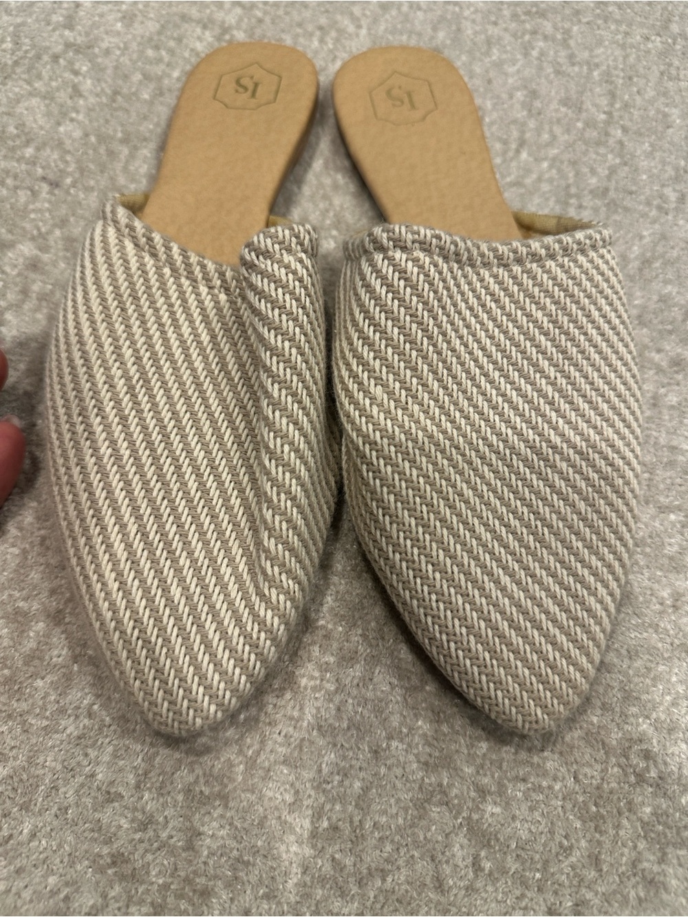Slip-On Women’s Mules in Beige Stripe